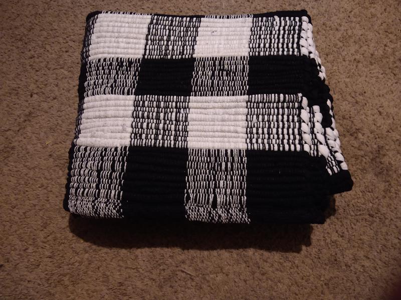 DII Buffalo Checkered Rag Rug at Tractor Supply Co