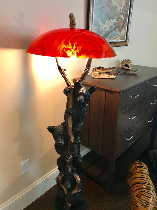 Bear store floor lamp