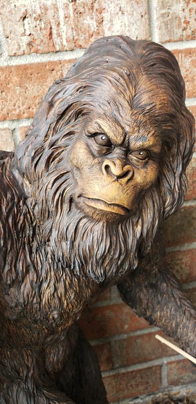 Bigfoot the Giant Life-size Yeti Statue - NE110119 - Design Toscano