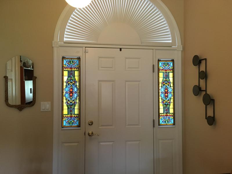 Tiffany-Style Stained Glass Window - Blackstone Hall - Design Toscano