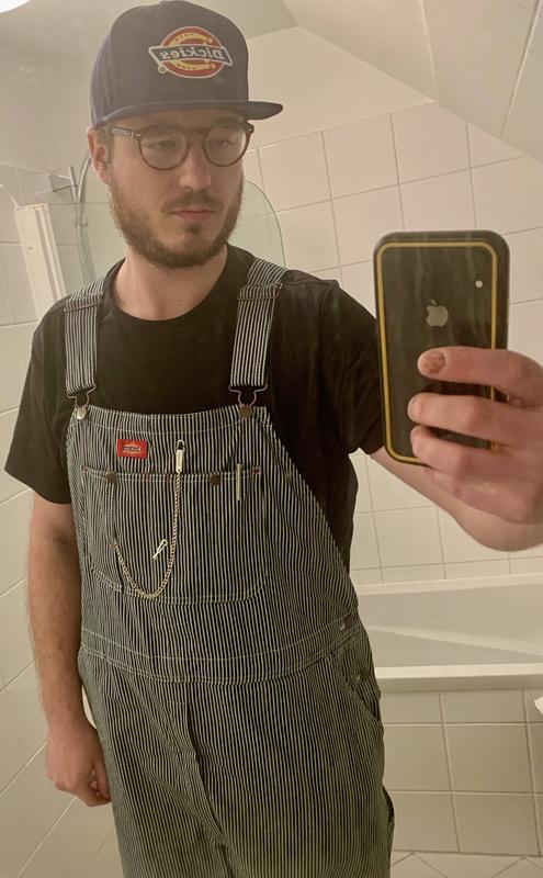 Dope lookin‘ bibs :)