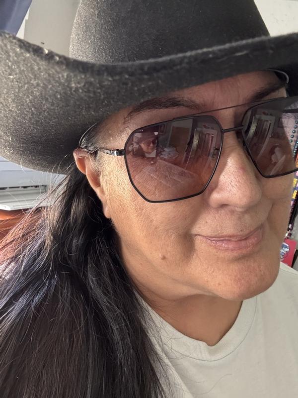 Review Thumbnail Image 0 380369587