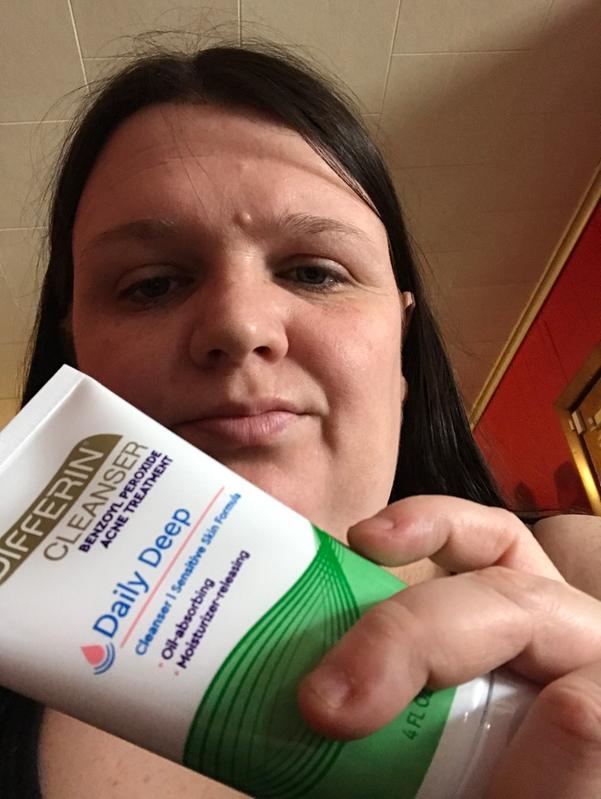 differin daily cleanser