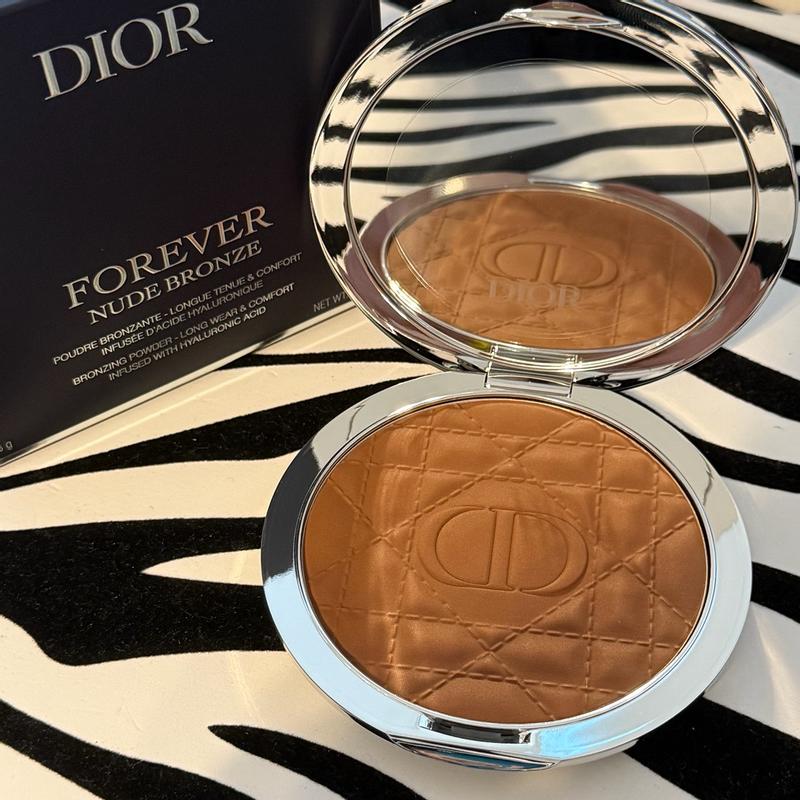 フェイスカラー Dior Forever Nude Bronze - large-format Forever Nude Bronze Large Size: Powder Bronzer in Matte | Dior