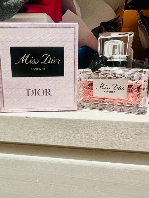 Miss Dior Essence エッセンス Miss Dior Essence: Intense Parfum by Francis Kurkdjian