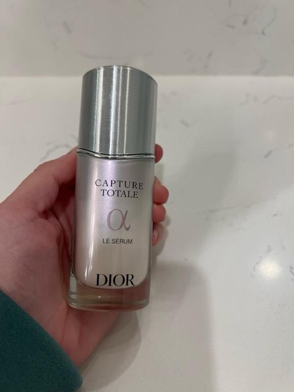 DIOR CAPTURE TOTALE α LE SÉRUM 30ml Amazon.com: Dior Capture Totale Le Serum, 1.0 Ounce / 30ml