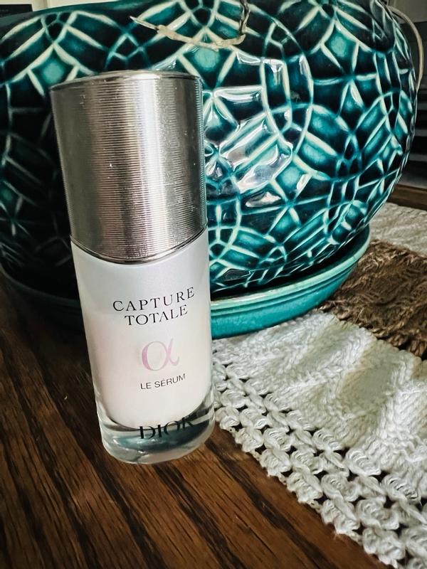 DIOR CAPTURE TOTALE LE SÉRUM (美容液)50ml Christian Dior Capture Totale Le Serum , 3.4 oz Serum