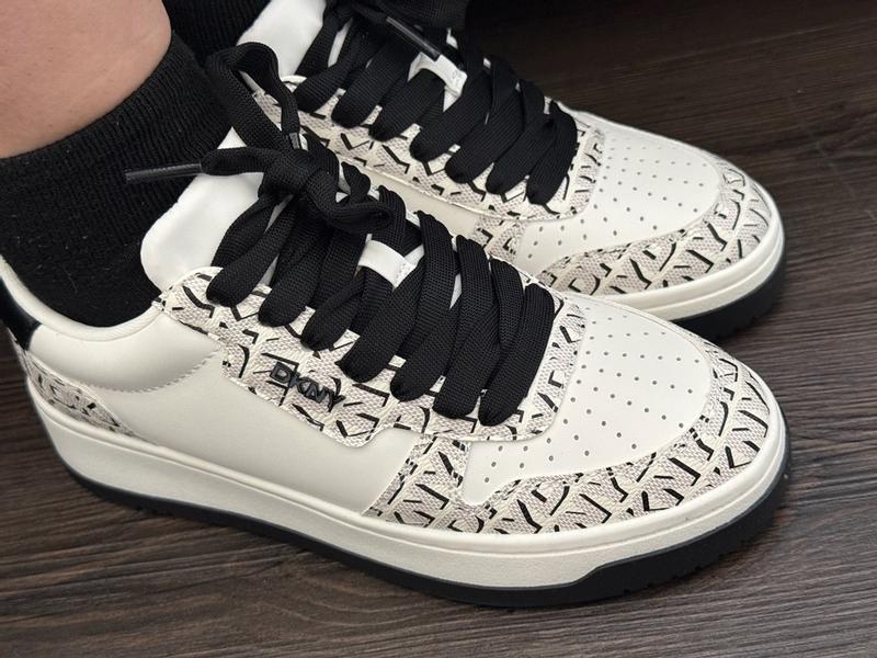 Customer photo for "Durable, Stylish, and Super Comfortable!"