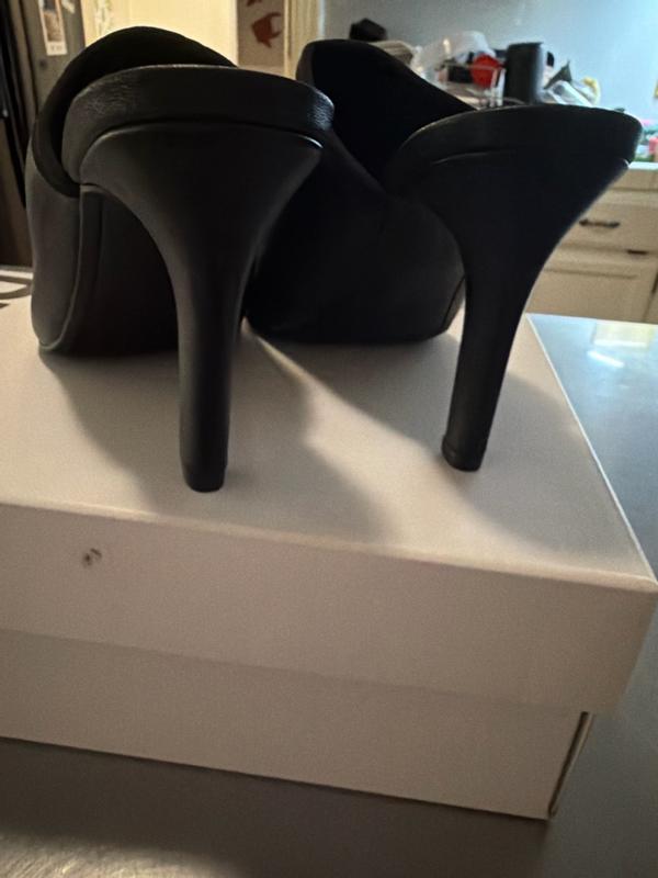Customer photo for "Classic and stylish heels"