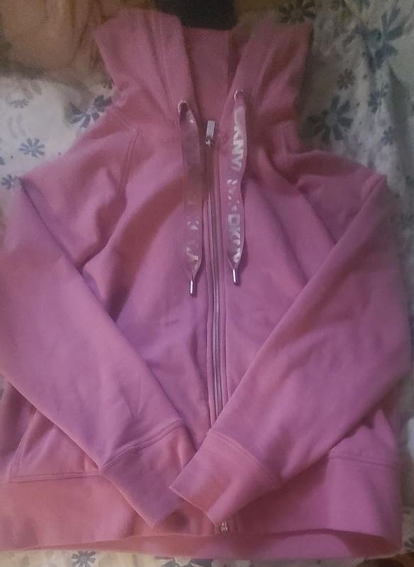 Customer carousel item 3.