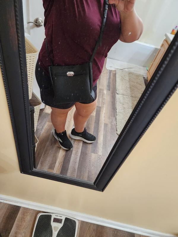 Customer photo for "Great size without being too big or too small"