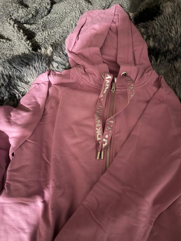 Customer carousel item 8.