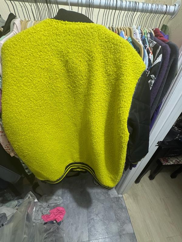 Review Thumbnail Image 1 379029669