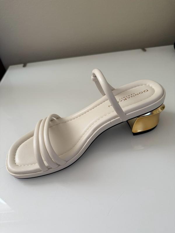 Review Thumbnail Image 0 385607705