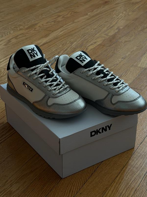 Customer photo for "Super comfortable, stylish, and easy to wear every day."