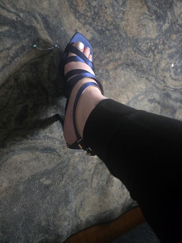 Review Thumbnail Image 1 386726266