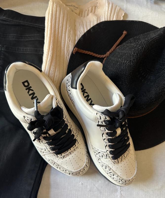 Customer photo for "Classy and comfortable sneakers that are true to size and look great with any stark white to winter white outfits."