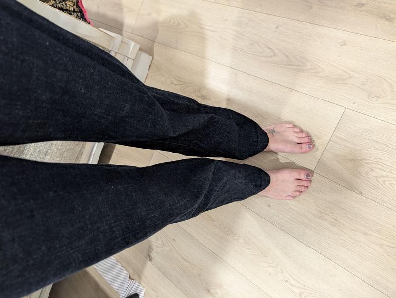 Review Thumbnail Image 0 383680139