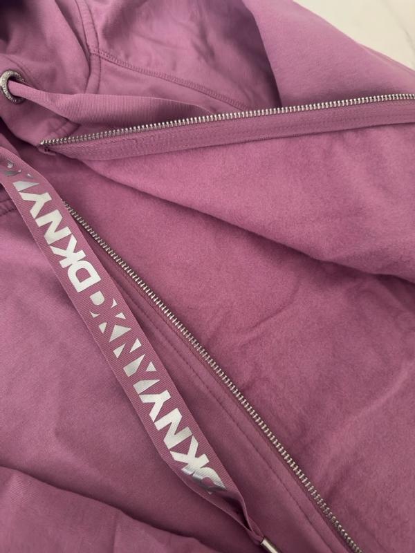 Customer carousel item 12.