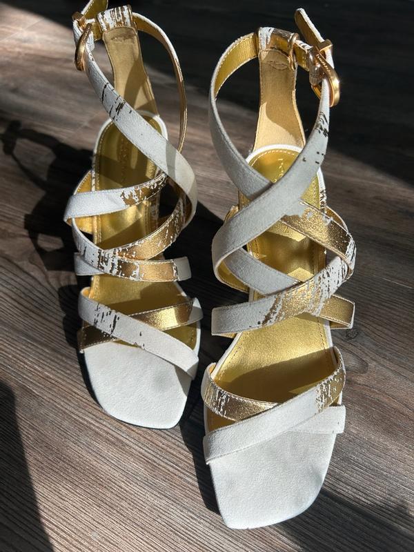 Review Thumbnail Image 1 385403368