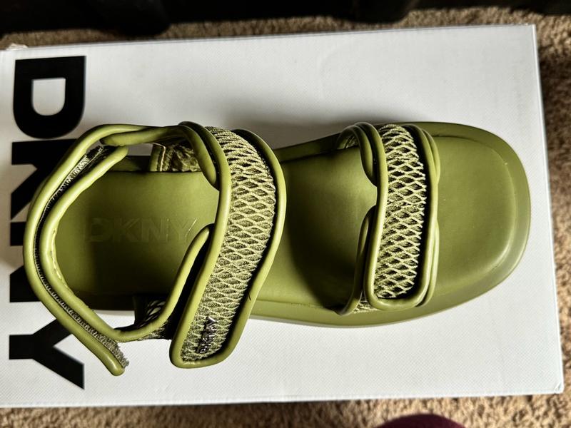 dkny chunky sandals