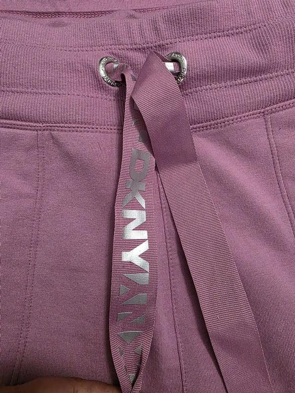 Customer carousel item 4.