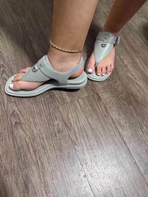 Review Thumbnail Image 3 379367742