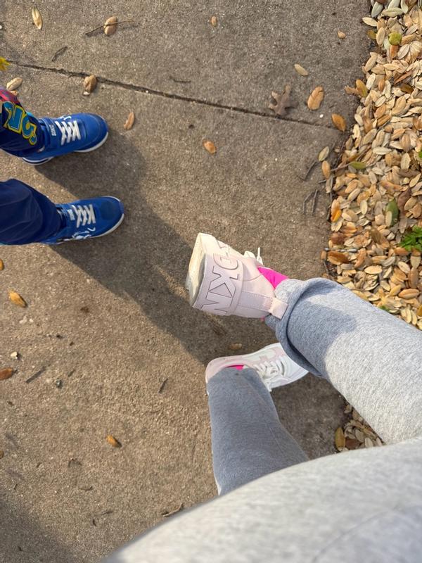 Review Thumbnail Image 2 380907525