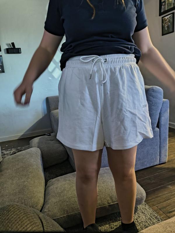 Customer carousel item 3.