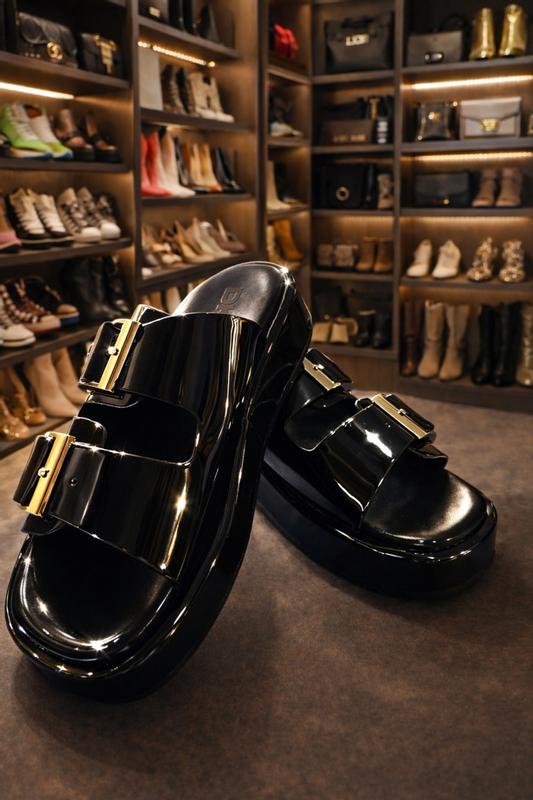 Review Thumbnail Image 0 380066640