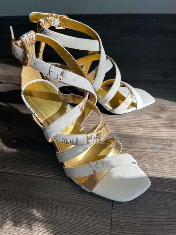 Review Thumbnail Image 0 385403368