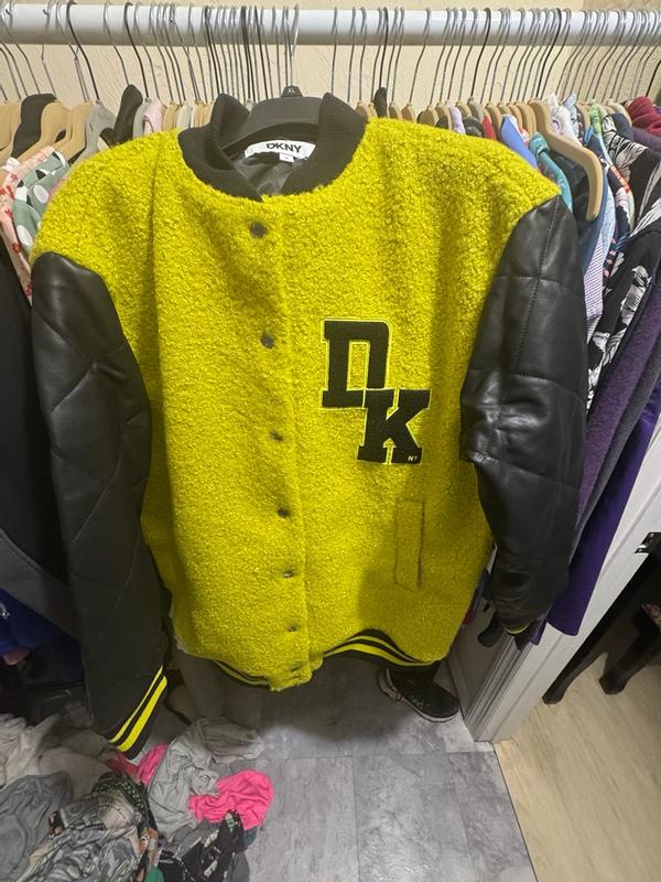 Review Thumbnail Image 0 379029669