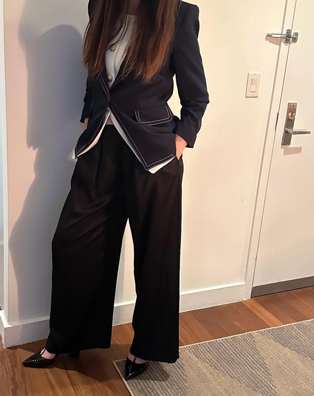 Review Thumbnail Image 0 383339919