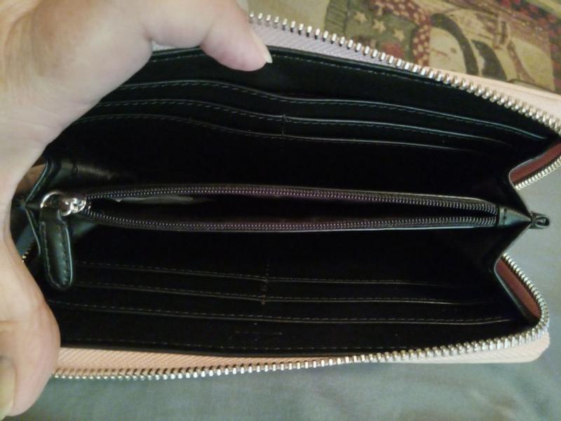 Customer carousel item 1.