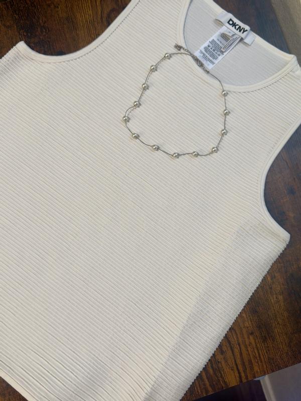 Review Thumbnail Image 0 383584431