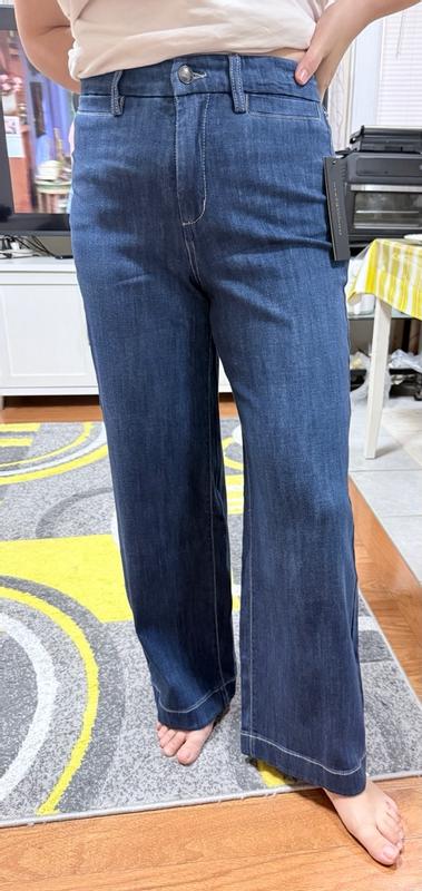 Customer photo for "Soft, comfortable fabric, beautiful and flattering fit"