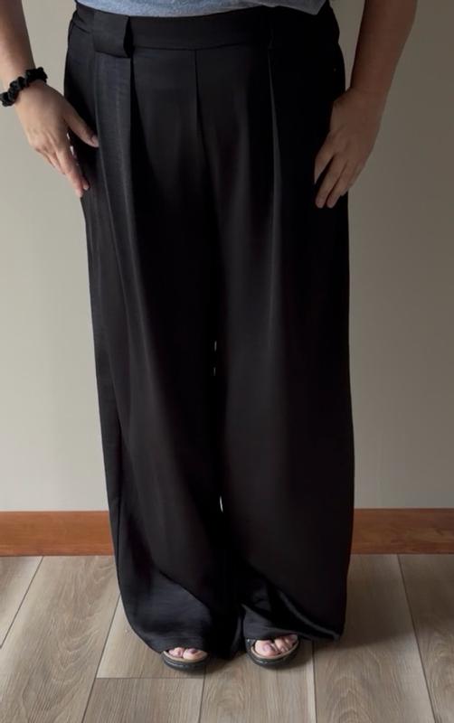 Review Thumbnail Image 0 382414371