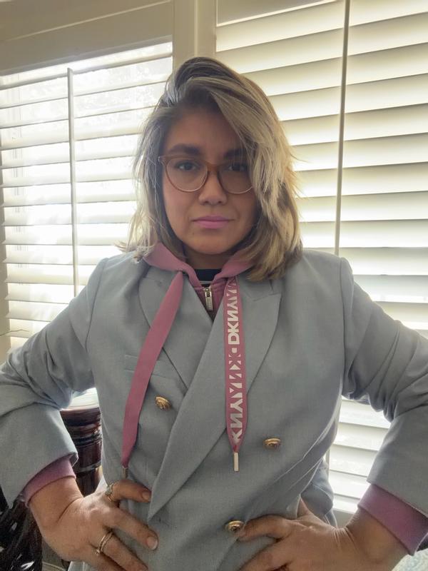 Customer carousel item 5.