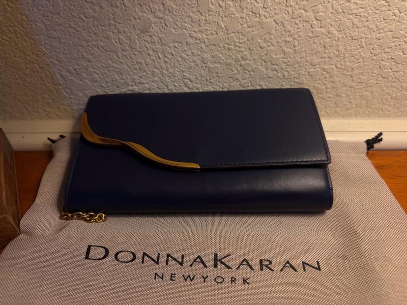 Customer carousel item 1.