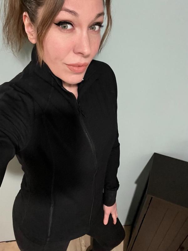 Customer carousel item 4.