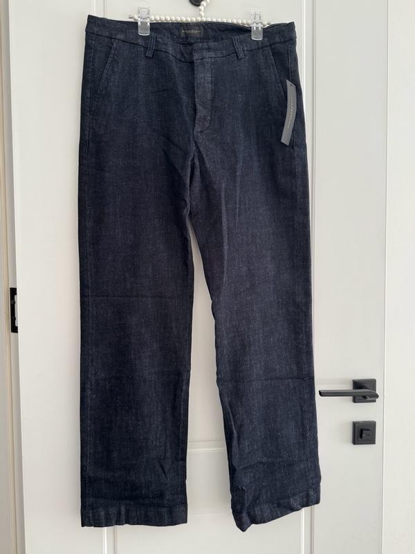 Review Thumbnail Image 1 383489825