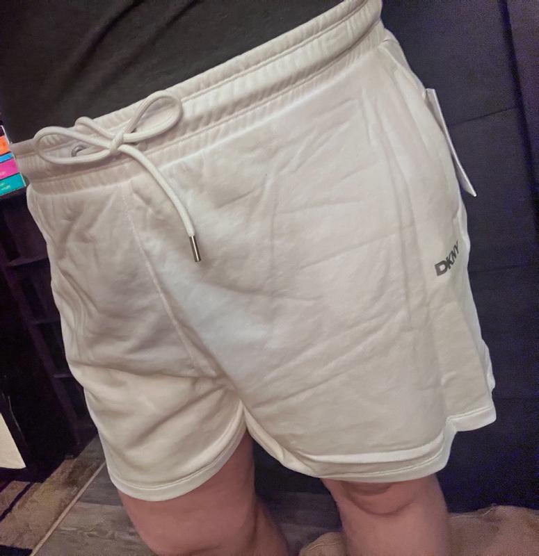 Customer carousel item 6.