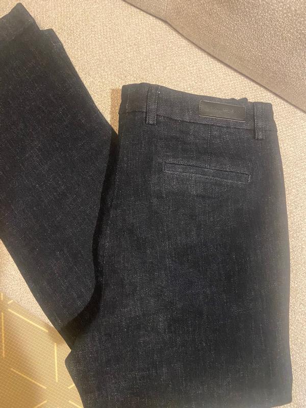Customer photo for "My new favorite pants!"