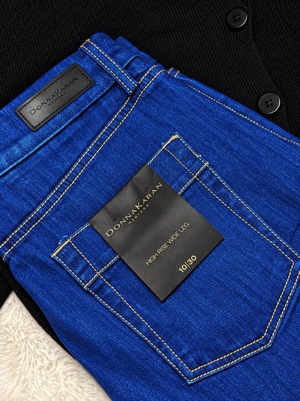 Customer photo for "The best thing about these jeans is their comfortable high-rise fit and flattering, elegant style."