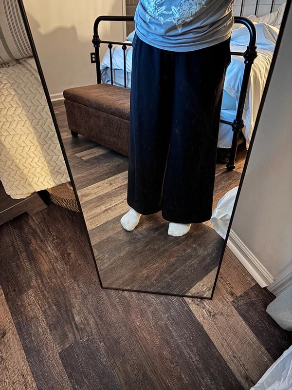 Customer photo for "Comfy Everyday Pants"