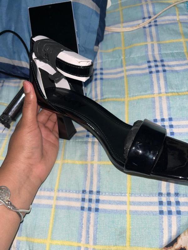 Customer photo for "They are very cute and comfortable 😍👌🏻"