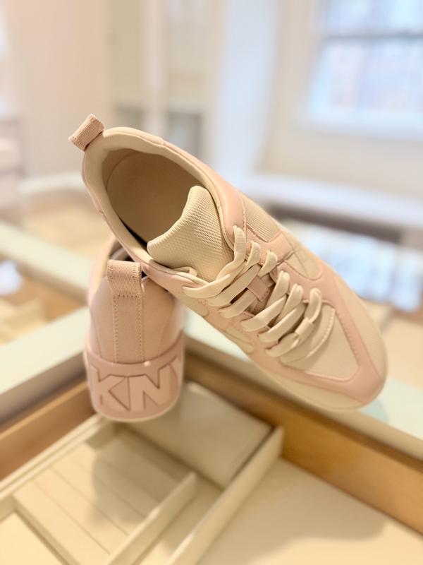 Review Thumbnail Image 0 381503163