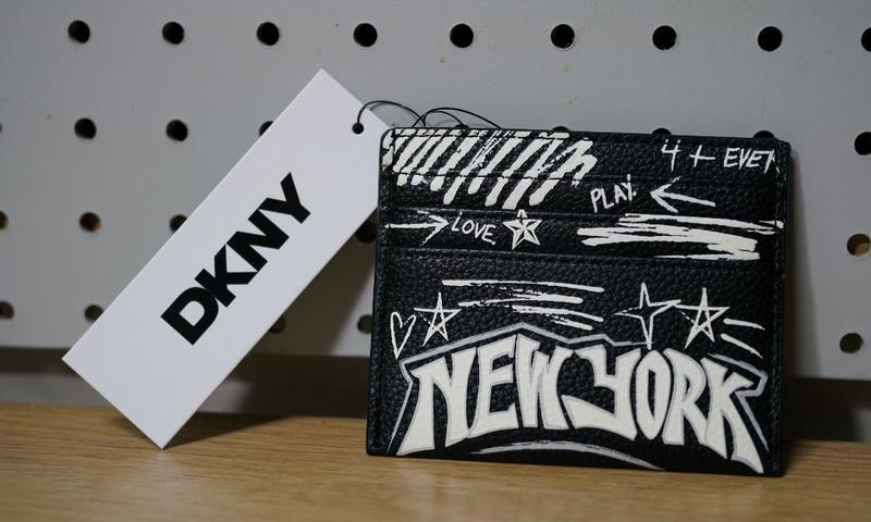 Customer carousel item 3.