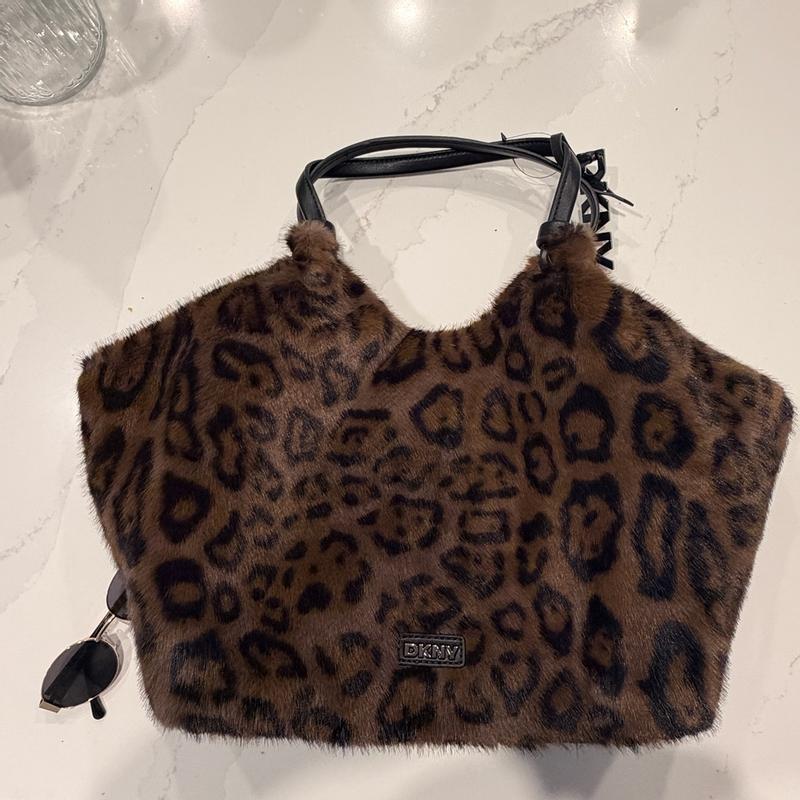 Customer photo for "So cute! High quality"