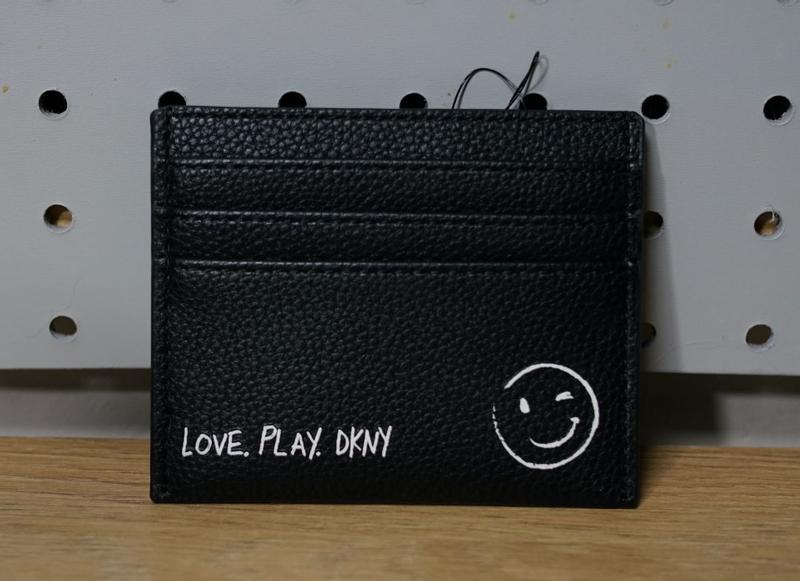 Customer carousel item 4.